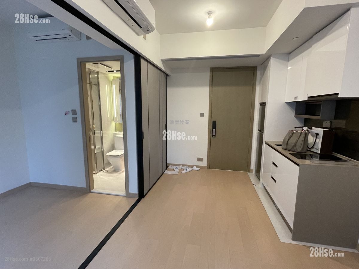 K. Summit Rental 1 Bedroom , 1 Bathroom 293 ft²