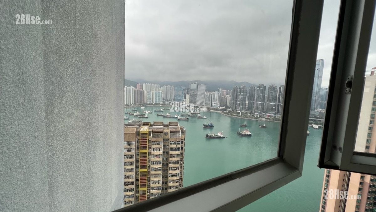 Ching Wang Court Sell 2 Bedrooms 506 ft²