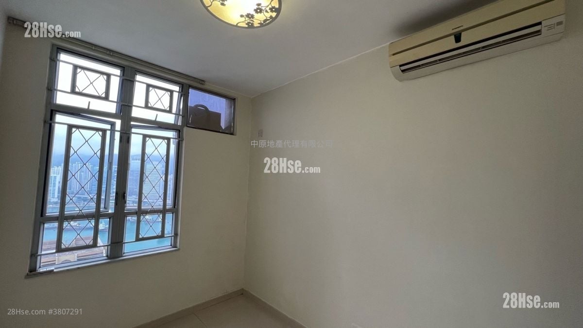 Ching Wang Court Sell 2 Bedrooms 506 ft²