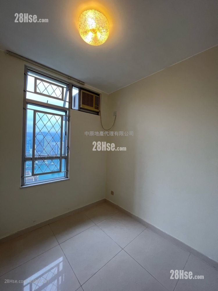 Ching Wang Court Sell 2 Bedrooms 506 ft²