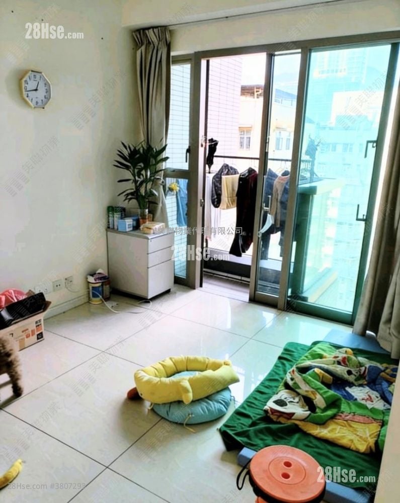 Trinity Towers Sell 3 Bedrooms 597 ft²