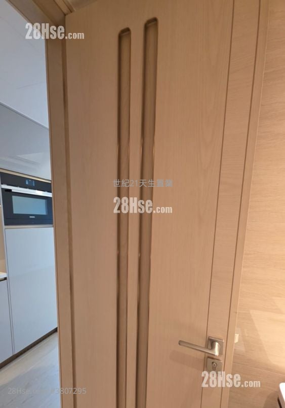 Gold Coast Bay Sell Studio , 1 Bathroom 306 ft²