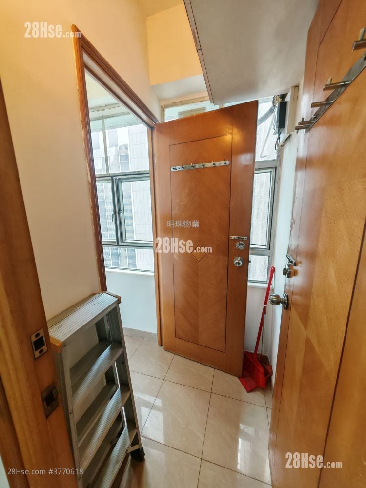 Eastman Court Rental Studio , 1 Bathroom 309 ft²