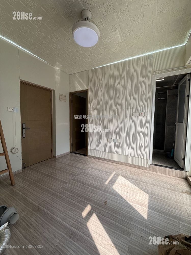 兆豐大廈 售盤 2 房 , 1 浴室 249 平方呎