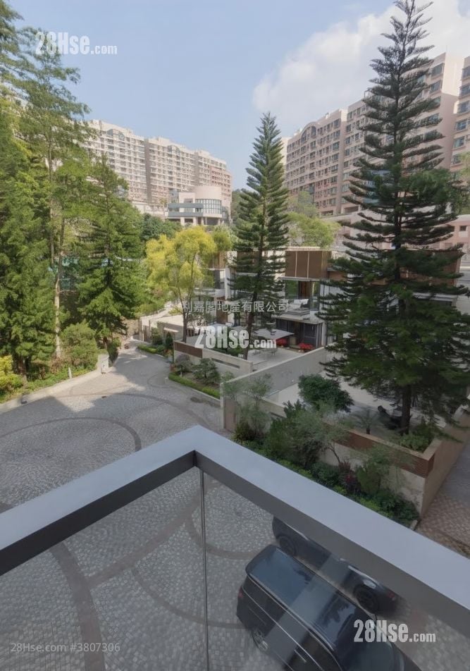 Peak One Sell 2 Bedrooms , 1 Bathroom 536 ft²