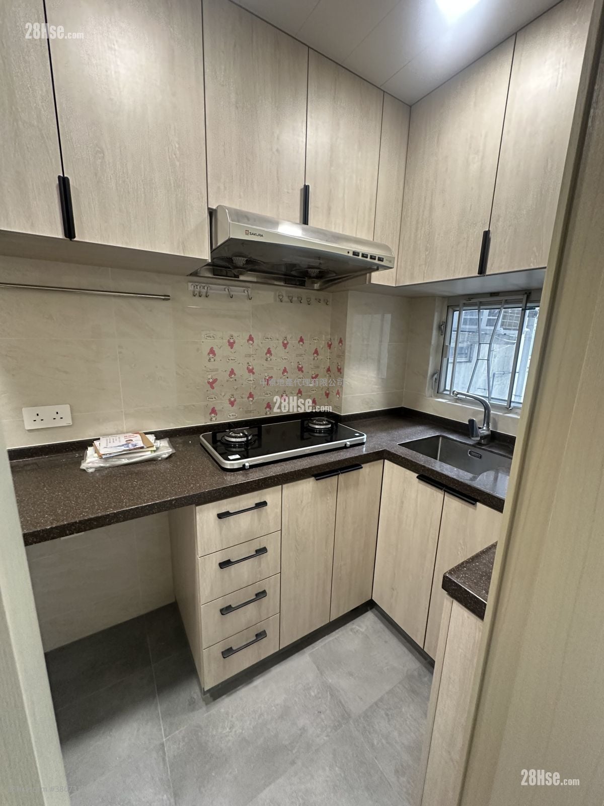 Serene Garden Sell 3 Bedrooms , 1 Bathroom 590 ft²