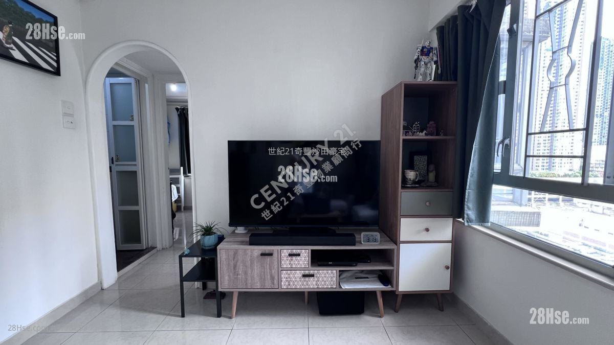 Grandeur Garden Sell 2 Bedrooms , 1 Bathroom 328 ft²