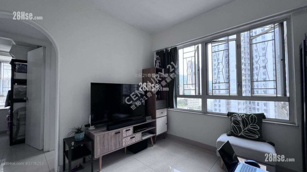 Grandeur Garden Sell 2 Bedrooms , 1 Bathroom 328 ft²