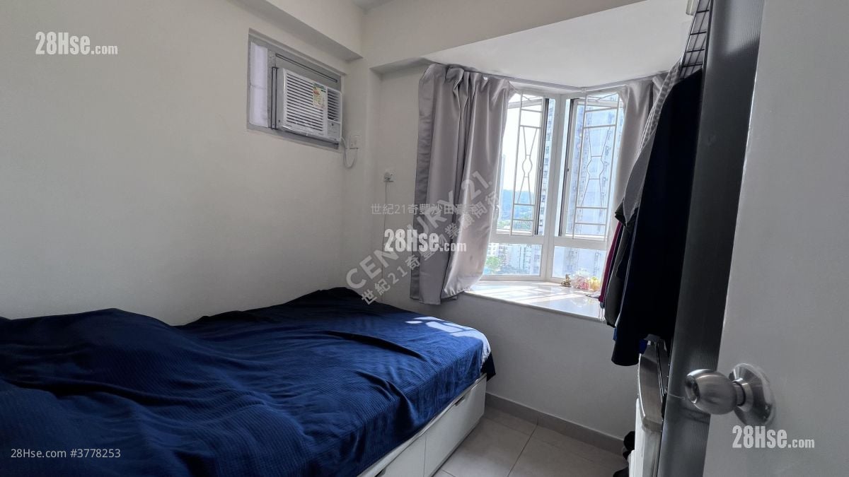 Grandeur Garden Sell 2 Bedrooms , 1 Bathroom 328 ft²