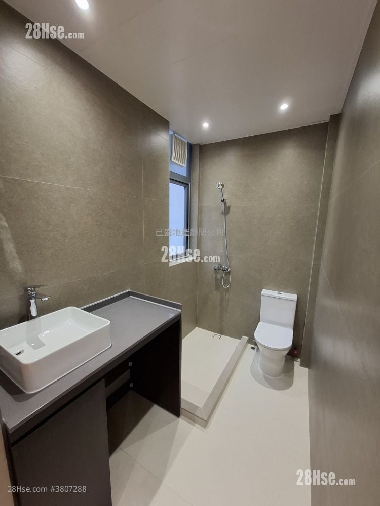 商业大厦 租盘 1 厕所