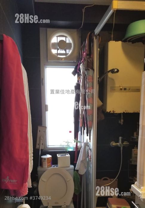 勤辉大厦 售盘 2 房 , 1 浴室 405 平方尺