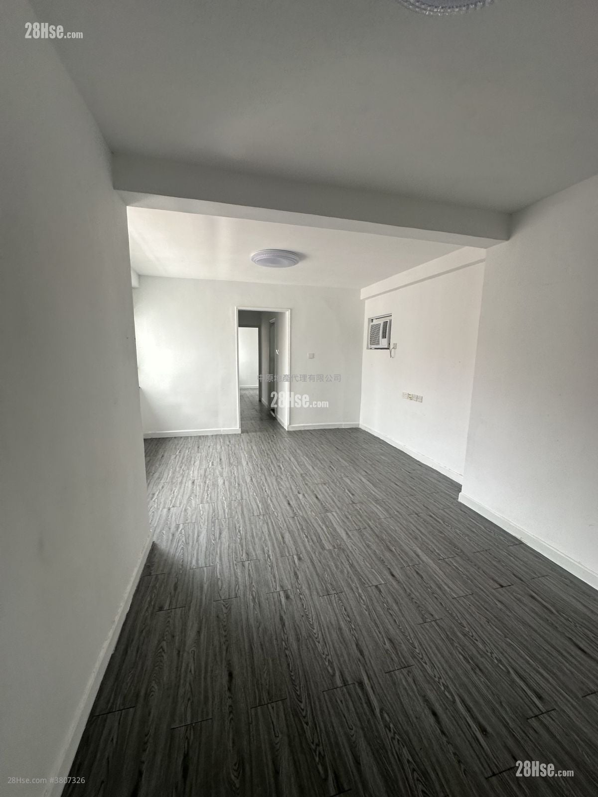 Serene Garden Sell 3 Bedrooms , 1 Bathroom 590 ft²