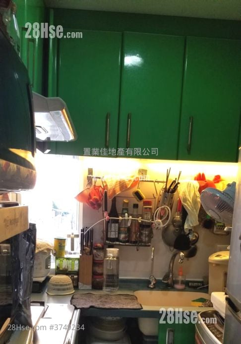 勤辉大厦 售盘 2 房 , 1 浴室 405 平方尺