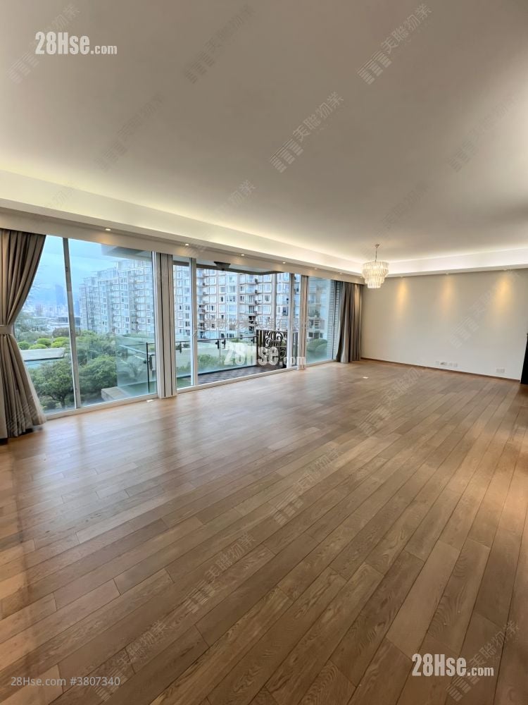 One Beacon Hill Rental 4 Bedrooms , 3 Bathrooms 1,490 ft²