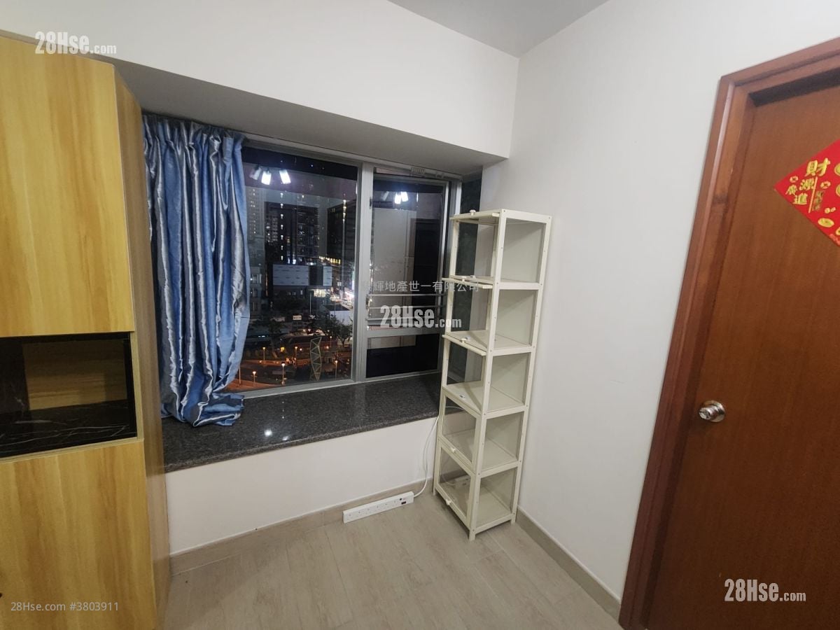 Fa Yuen Plaza Rental 2 Bedrooms , 1 Bathroom 322 ft²