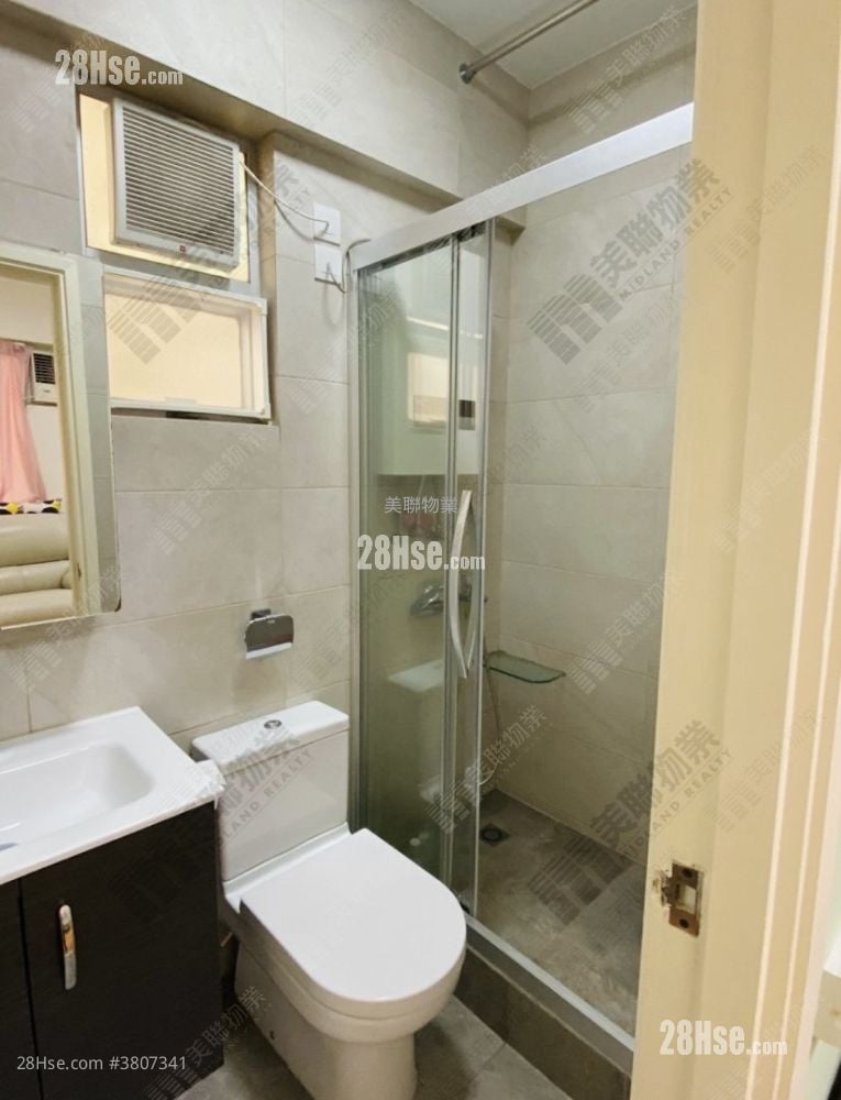Tsing Yi Garden Rental 343 ft²