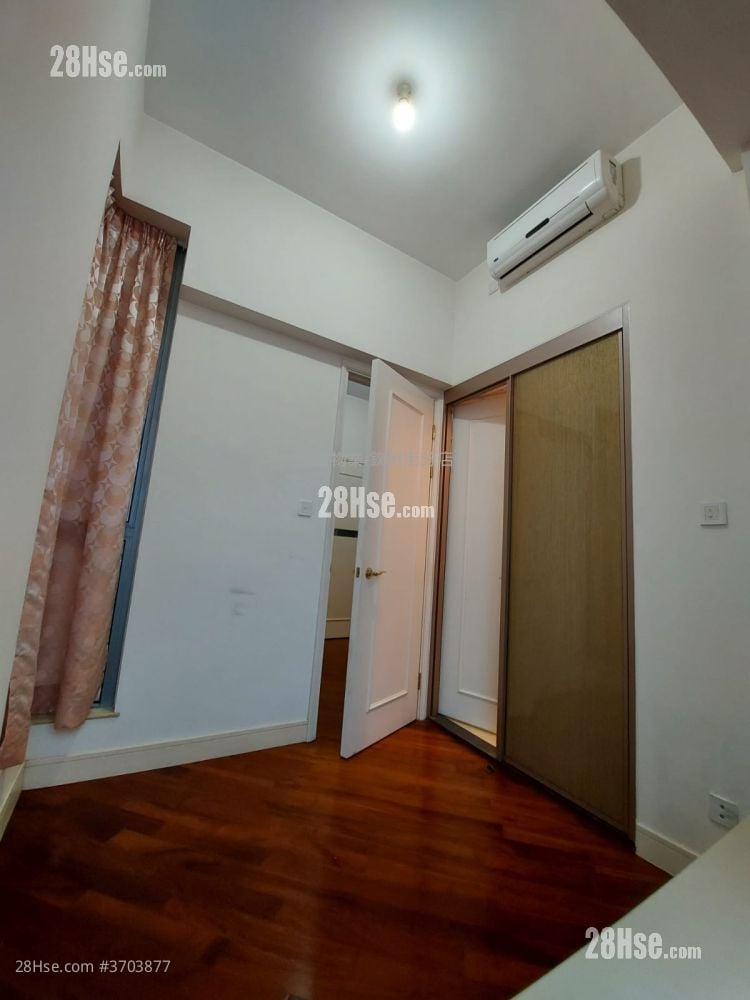 Maison Rose Sell 1 Bedroom , 1 Bathroom 272 ft²