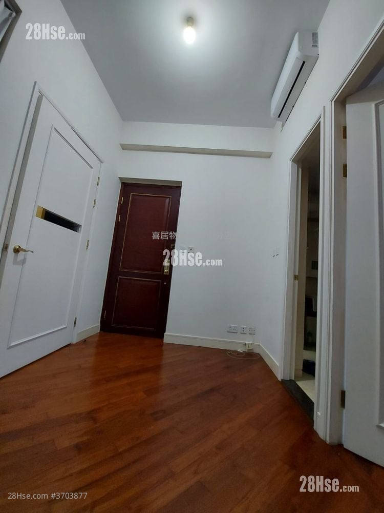 Maison Rose Sell 1 Bedroom , 1 Bathroom 272 ft²