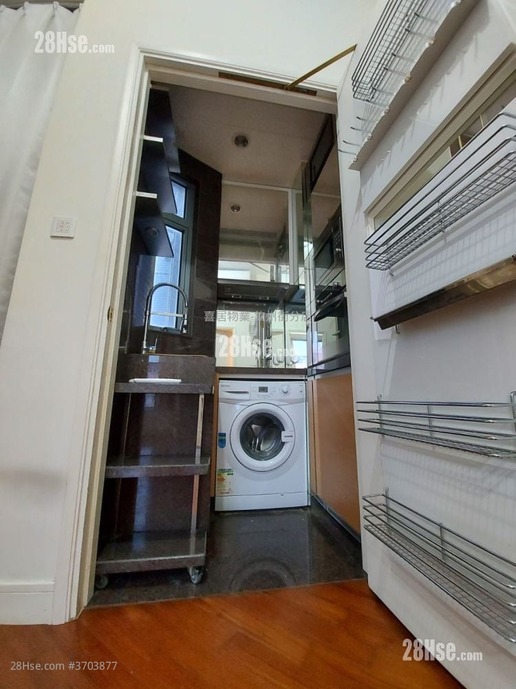 Maison Rose Sell 1 Bedroom , 1 Bathroom 272 ft²