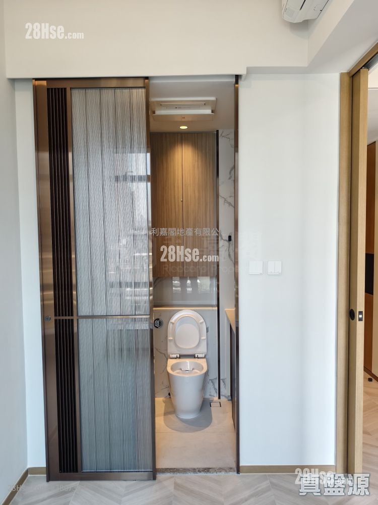 Eight Southpark Rental 1 Bedroom 263 ft²