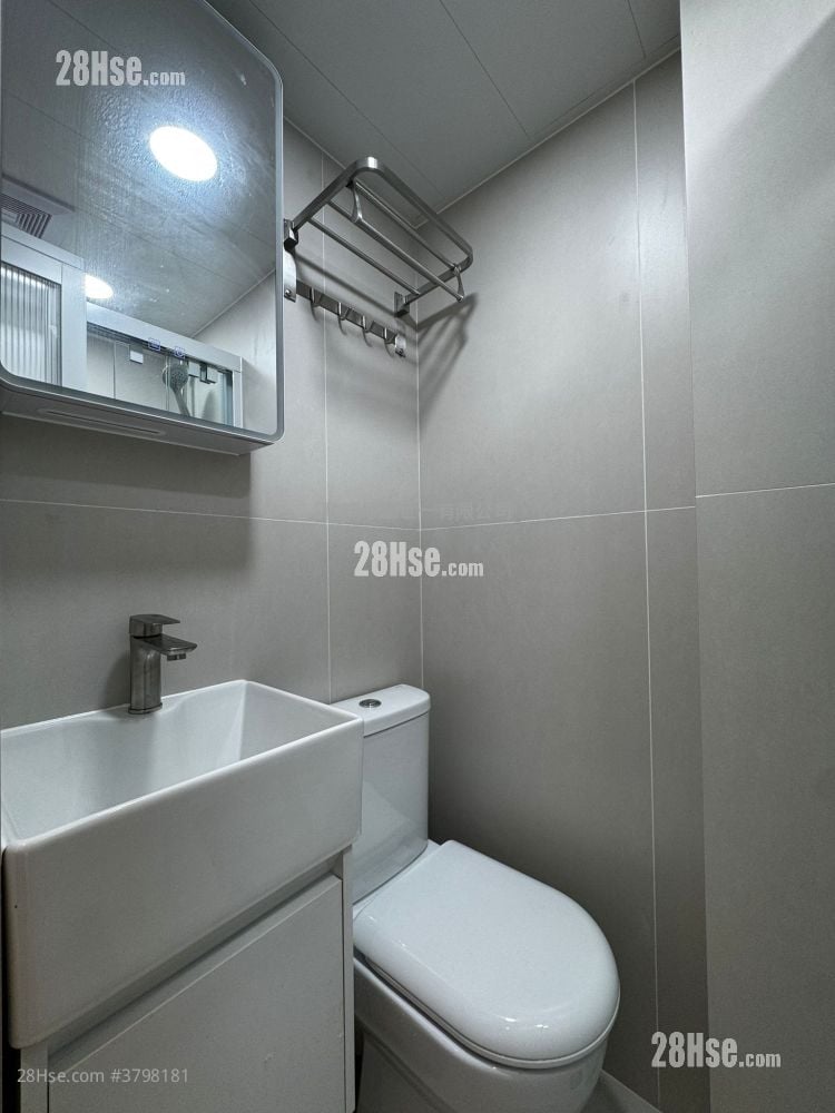 Man Ying Building Rental 1 Bedroom , 1 Bathroom 180 ft²