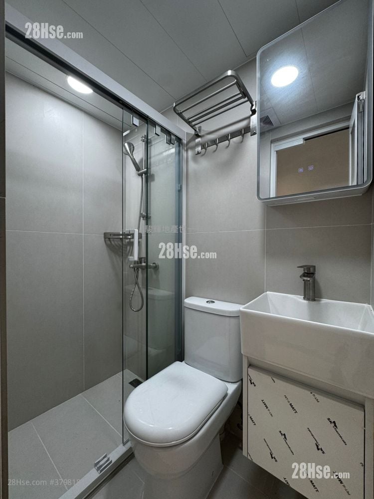 Man Ying Building Rental 1 Bedroom , 1 Bathroom 180 ft²