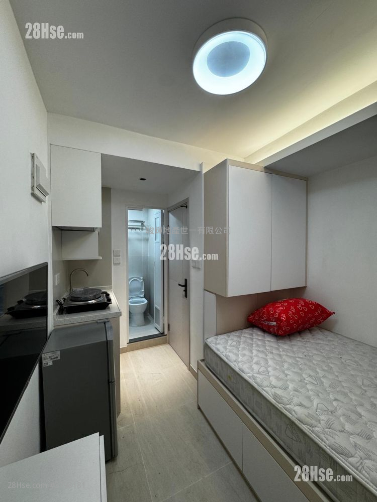 Man Ying Building Rental 1 Bedroom , 1 Bathroom 180 ft²