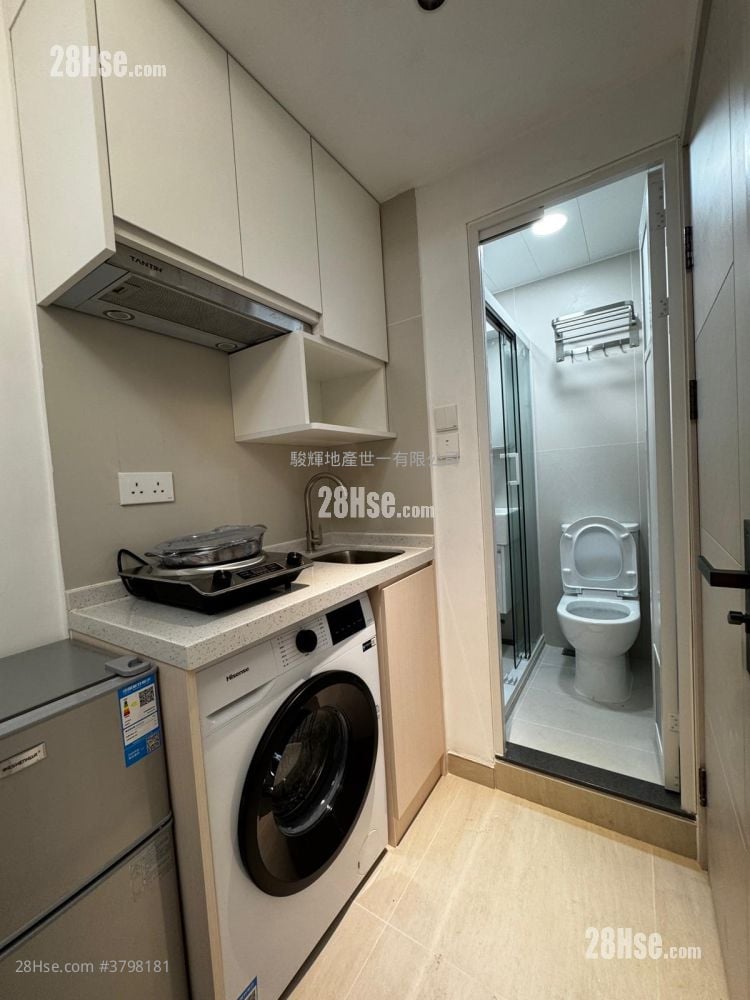 Man Ying Building Rental 1 Bedroom , 1 Bathroom 180 ft²