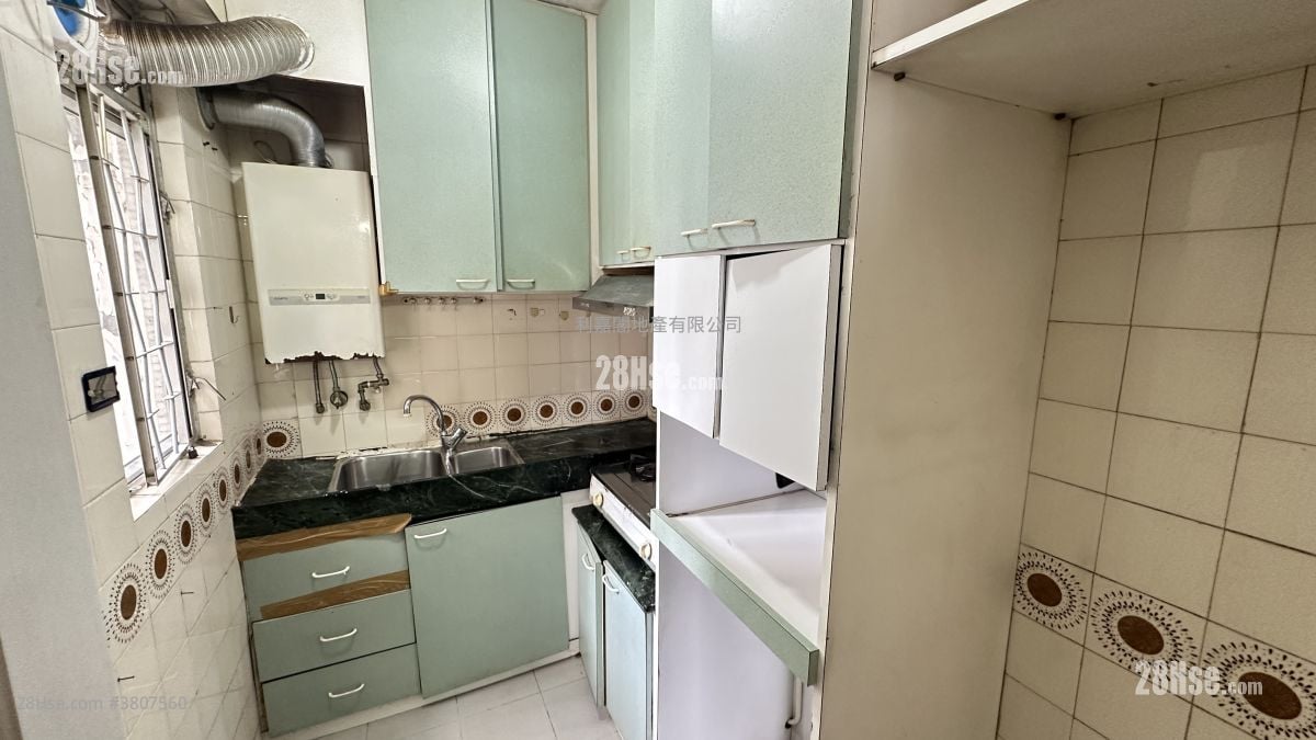 City One Shatin Sell 2 Bedrooms 327 ft²