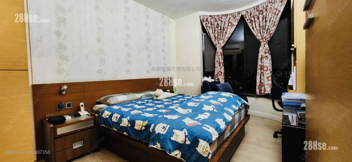 Grand Palisades Sell 3 Bedrooms , 3 Bathrooms 942 ft²