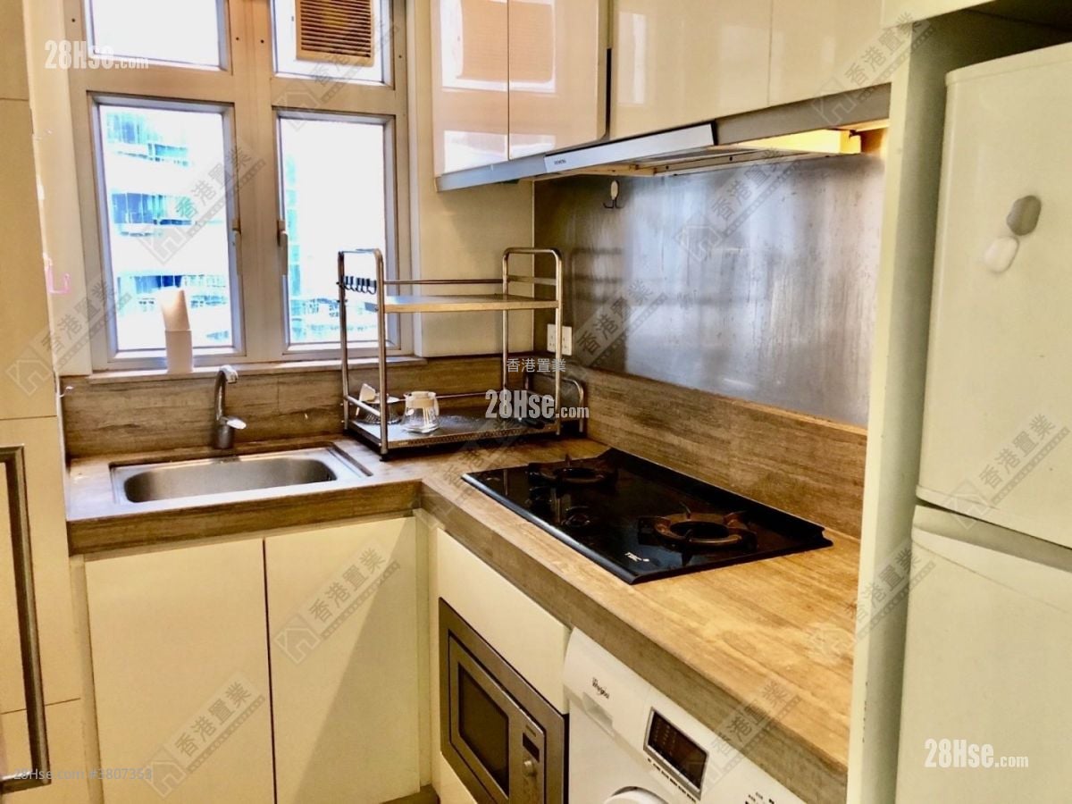 Florient Rise Rental 2 Bedrooms , 1 Bathroom 502 ft²