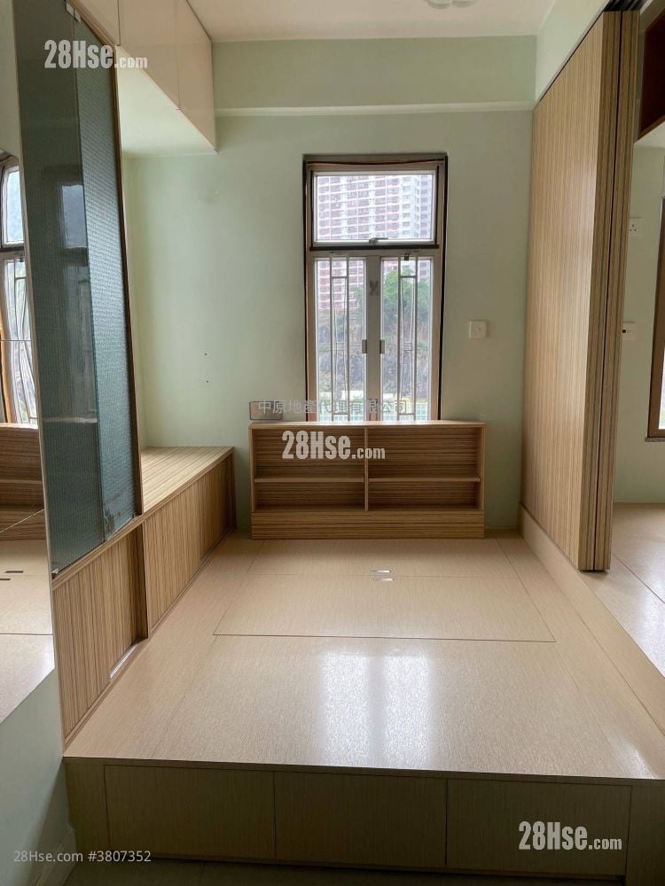 Gee Chang House Sell 1 Bedroom , 1 Bathroom 267 ft²