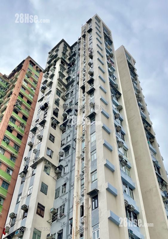Gee Chang House Sell 1 Bedroom , 1 Bathroom 267 ft²