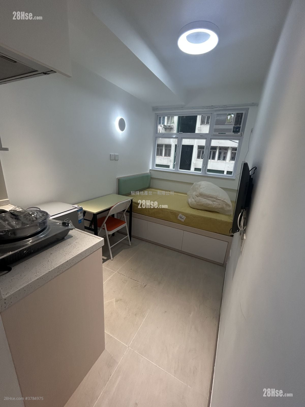 Man Ying Building Rental 1 Bedroom , 1 Bathroom 160 ft²