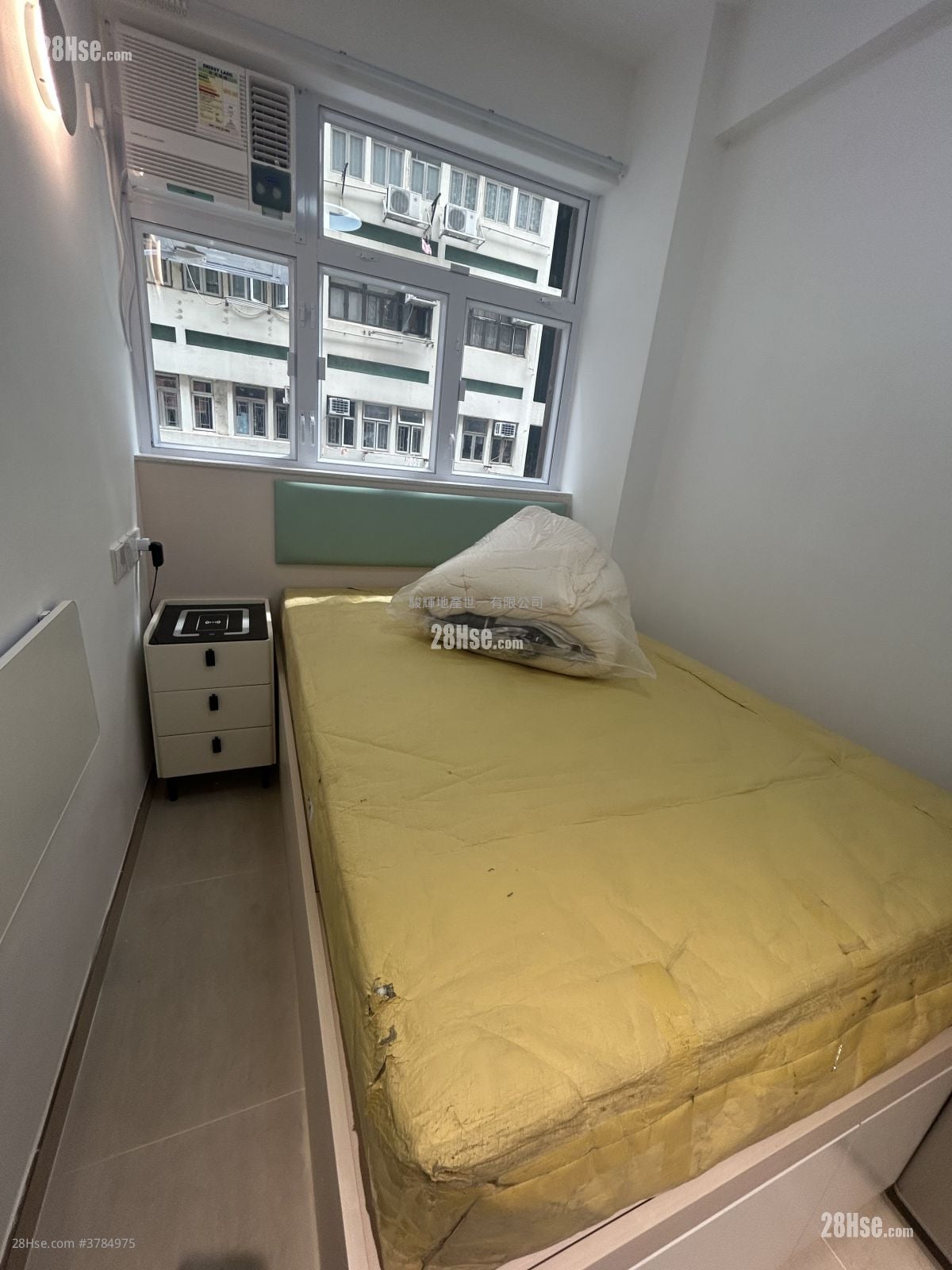 Man Ying Building Rental 1 Bedroom , 1 Bathroom 160 ft²