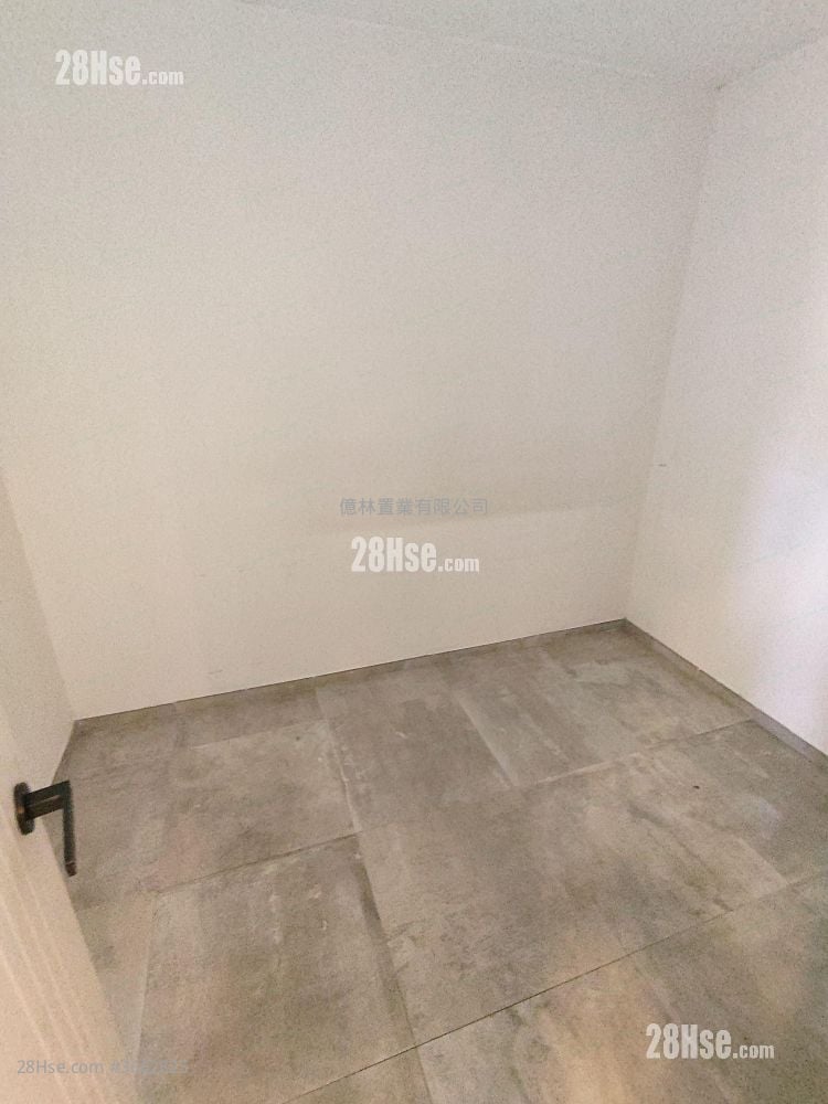 康柏苑 售盘 2 房 , 1 浴室 401 平方尺