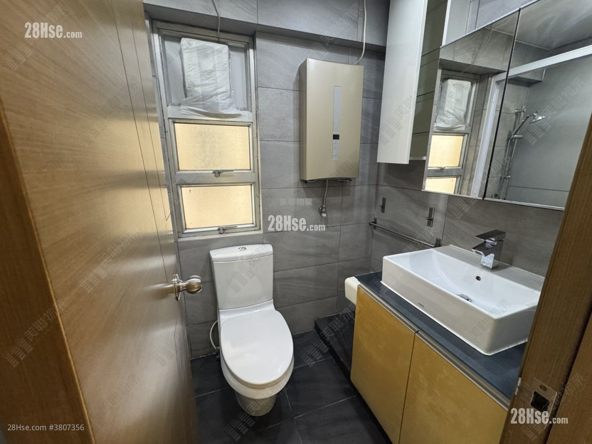 Greenfield Garden Rental 2 Bedrooms , 1 Bathroom 383 ft²