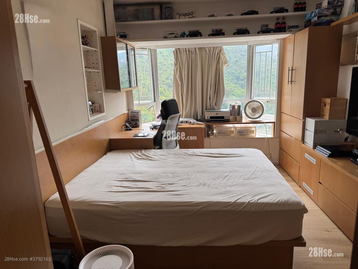 碧涛花园 售盘 3 房 , 2 浴室 900 平方尺