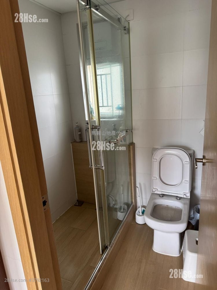 碧涛花园 售盘 3 房 , 2 浴室 900 平方尺