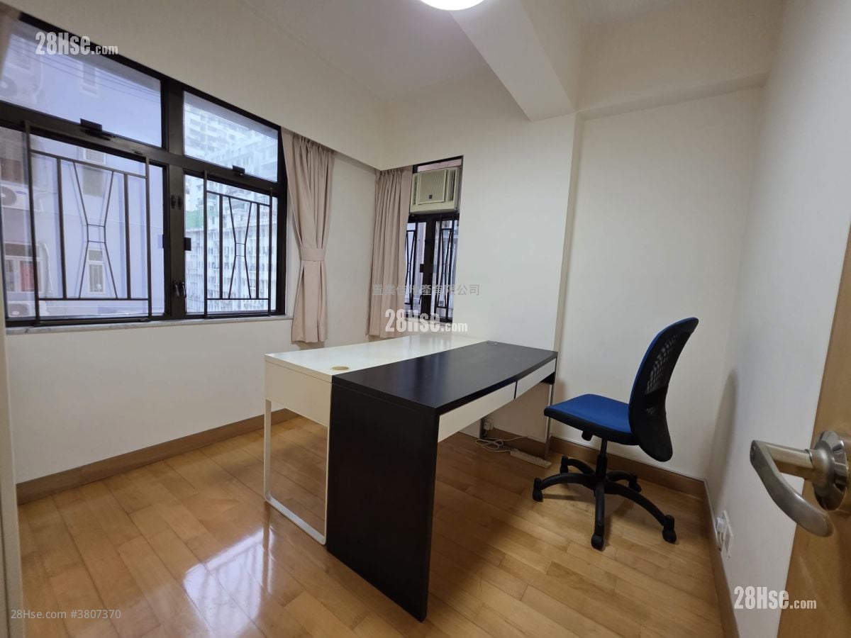 京士顿大厦 售盘 3 房 , 1 浴室 807 平方尺