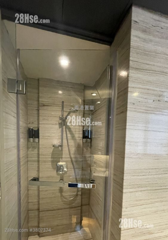 The Wings Rental 3 Bedrooms , 2 Bathrooms 673 ft²