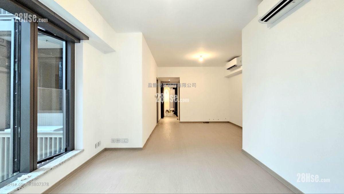 厅: 港岛南岸 售盘 3 房 , 2 浴室 972 平方尺