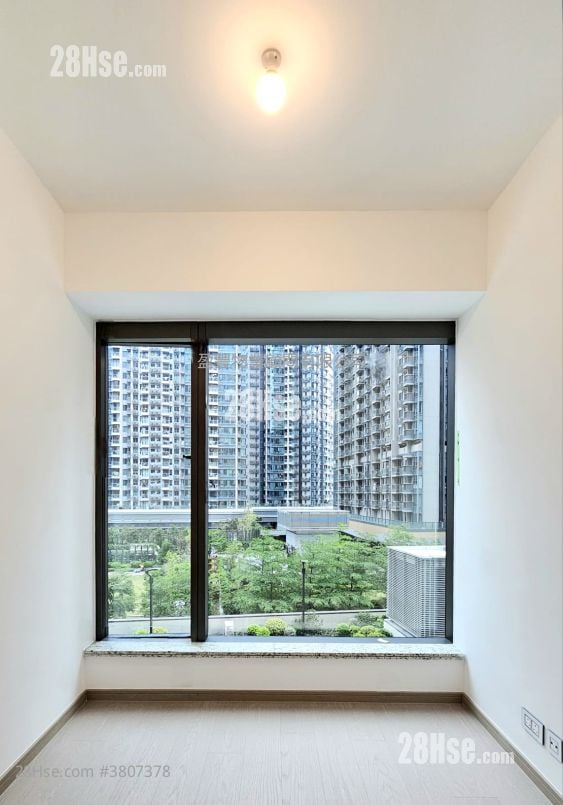 睡房 2: 港岛南岸 售盘 3 房 , 2 浴室 972 平方尺