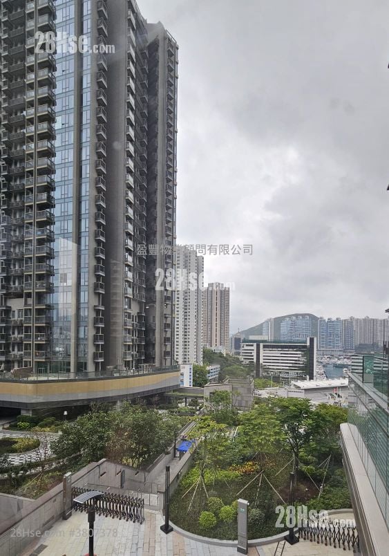 景观: 港岛南岸 售盘 3 房 , 2 浴室 972 平方尺