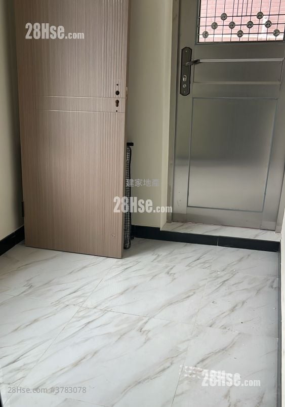 村屋 租盘 2 房 , 1 浴室 380 平方尺