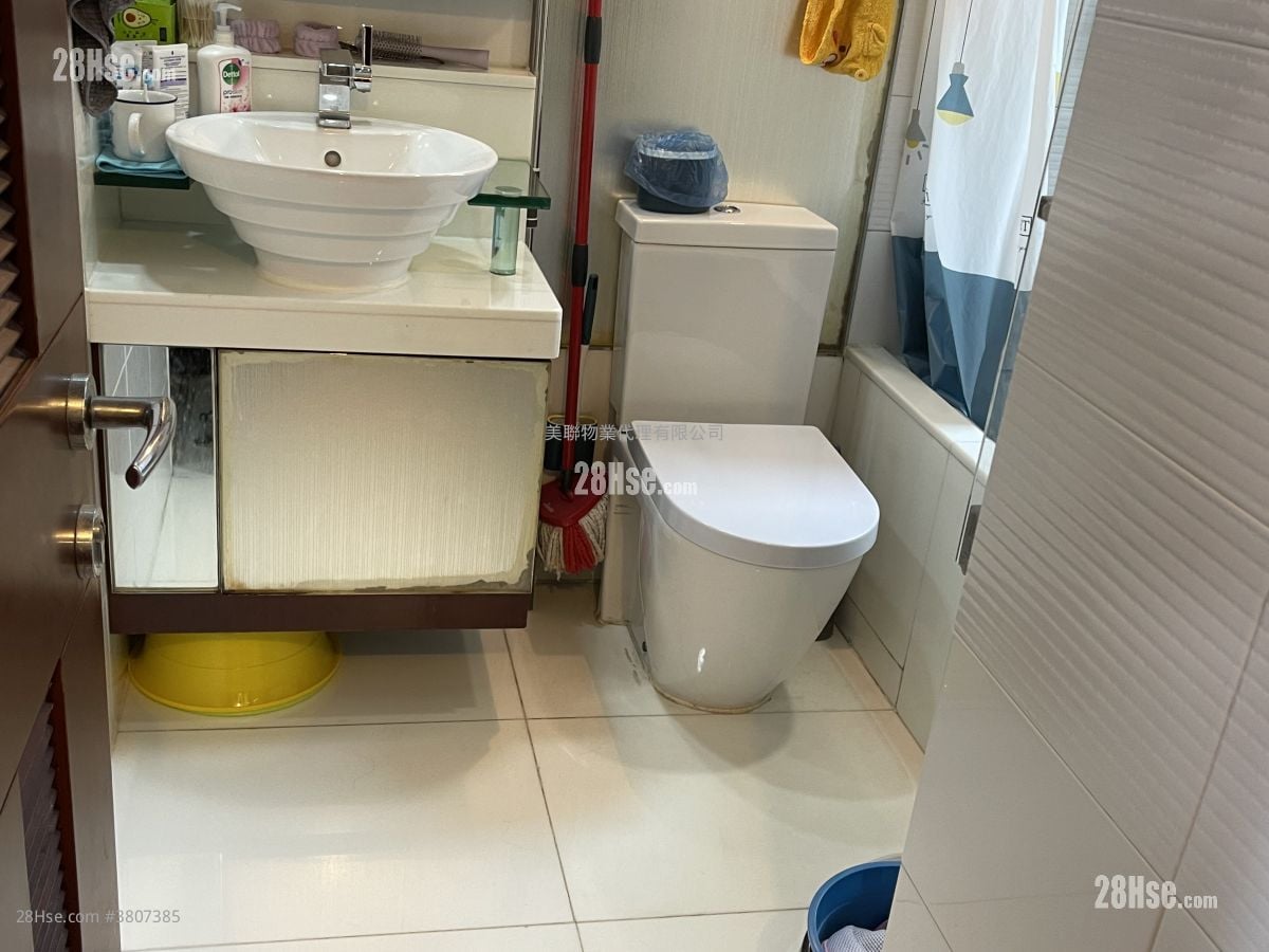 The Long Beach Sell 2 Bedrooms 564 ft²