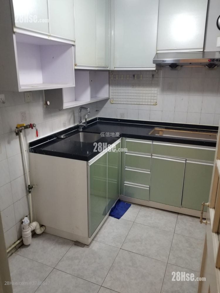 Belvedere Garden Sell 3 Bedrooms , 2 Bathrooms 742 ft²