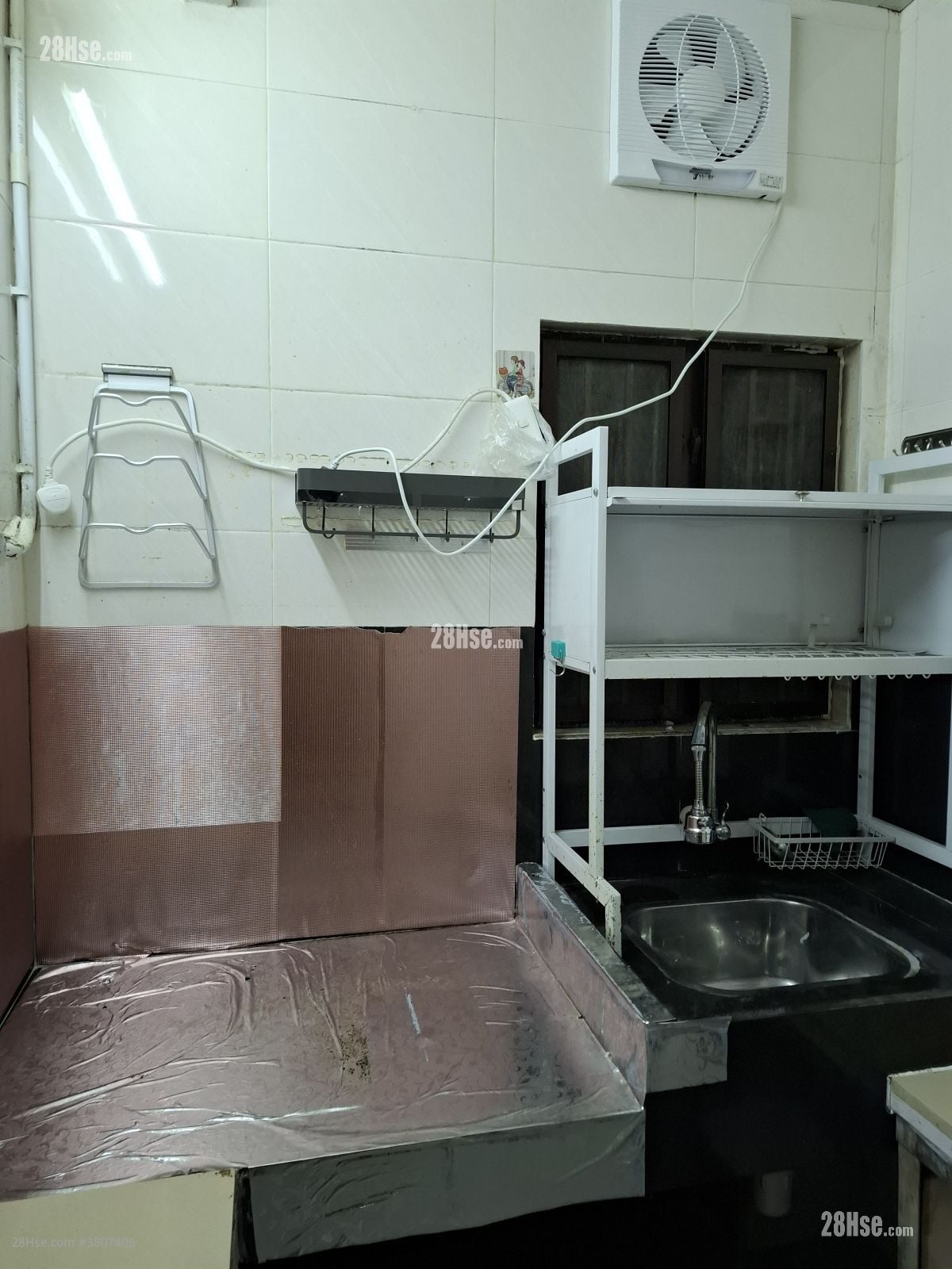 村屋 租盤 1 房 , 1 浴室 400 平方呎