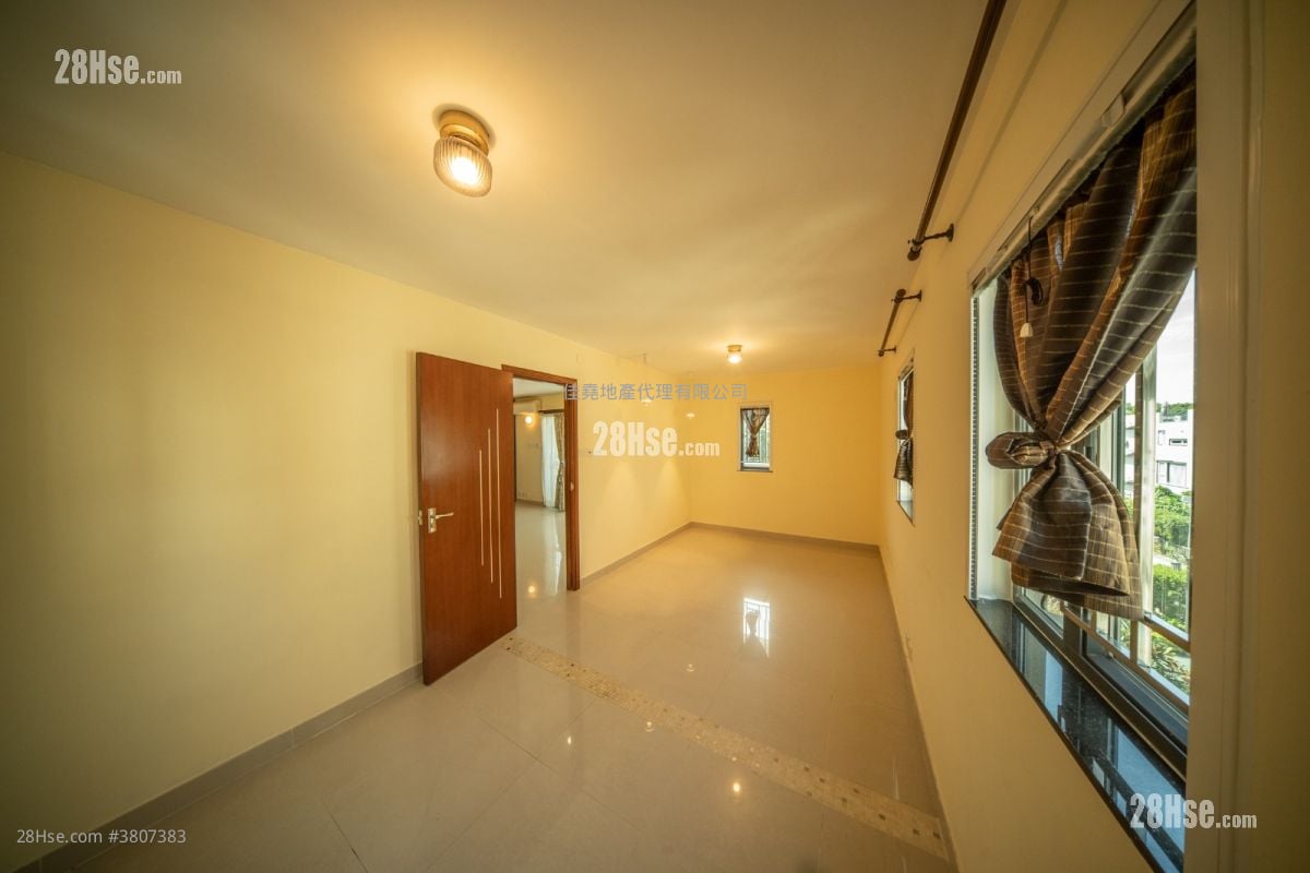 Fanling Rental 2 Bedrooms , 1 Bathroom 630 ft²