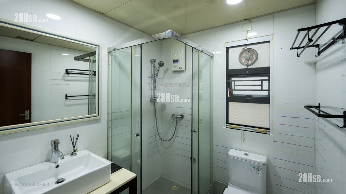 Fanling Rental 2 Bedrooms , 1 Bathroom 630 ft²